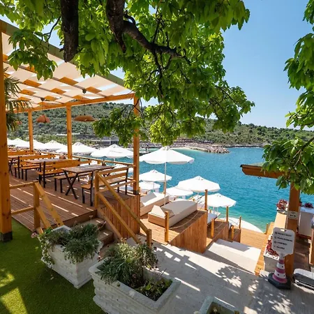 Villa Juna Beach-2